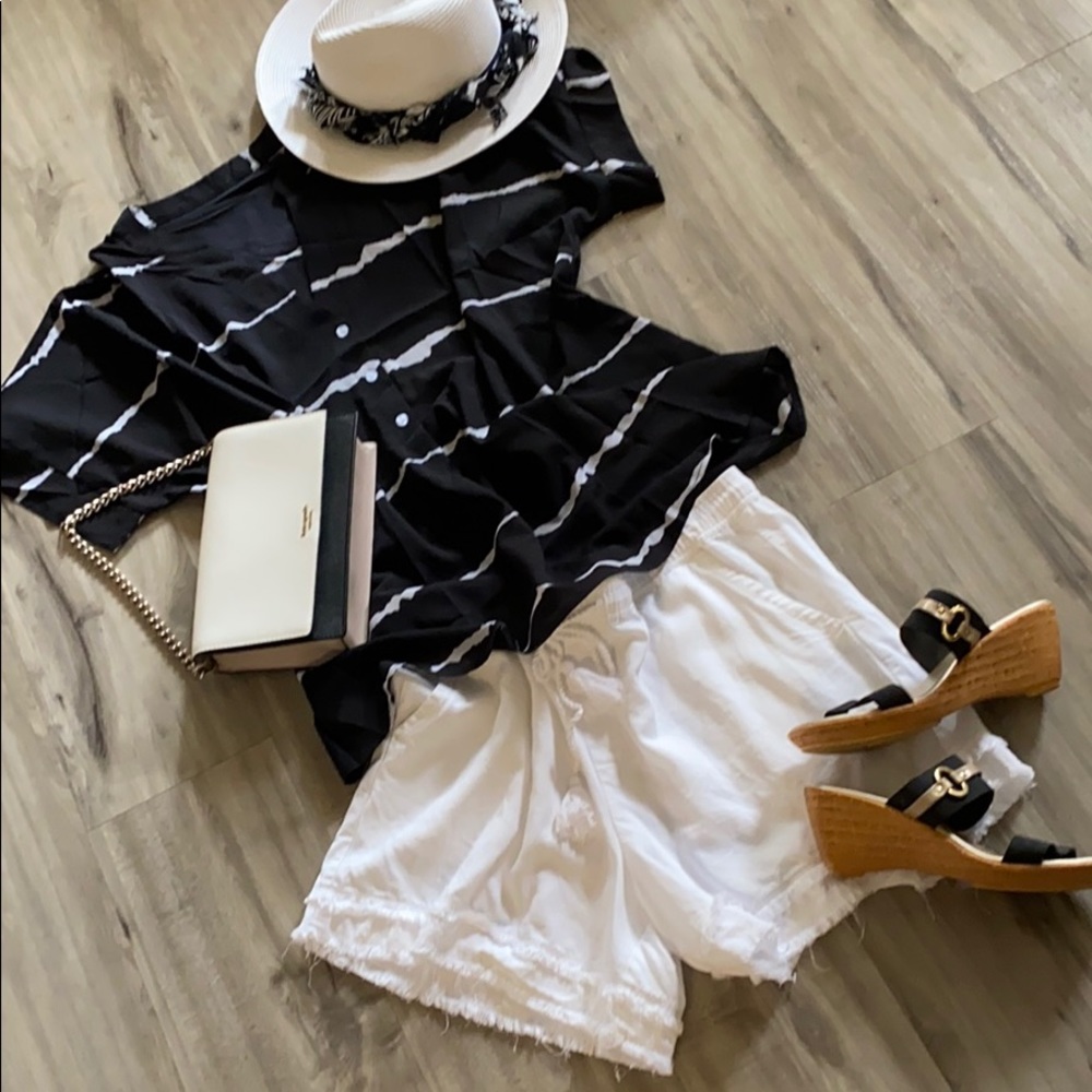 Hotapei blouse NWOT